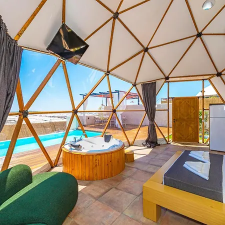 Kalkan Dome Suites & Deluxe-Glamping Holiday In Kalkan